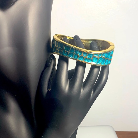 Gold Tone Hinge Bangle - Picture 2 of 3